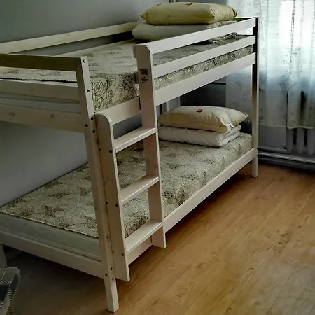 Posh Backpackers Hostel